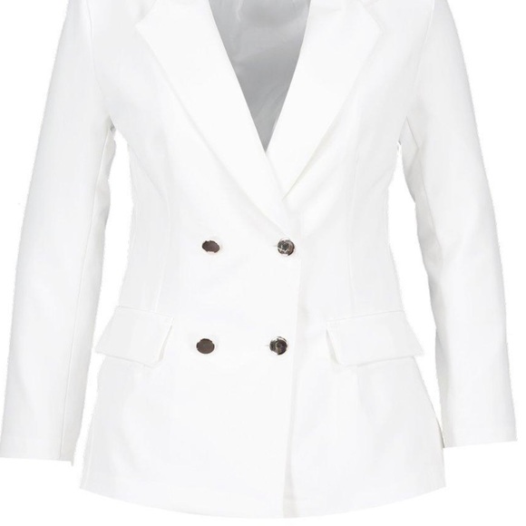 NEW•16•TIMELESS WHITE BLAZER WITH GOLD BUTTONS - Picture 2 of 7